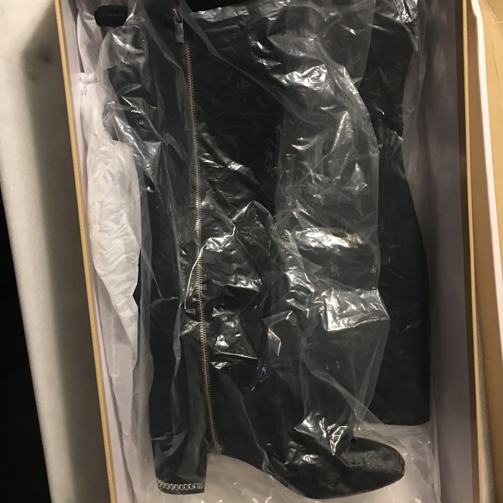Michael Kors boots - Picture 5 of 6